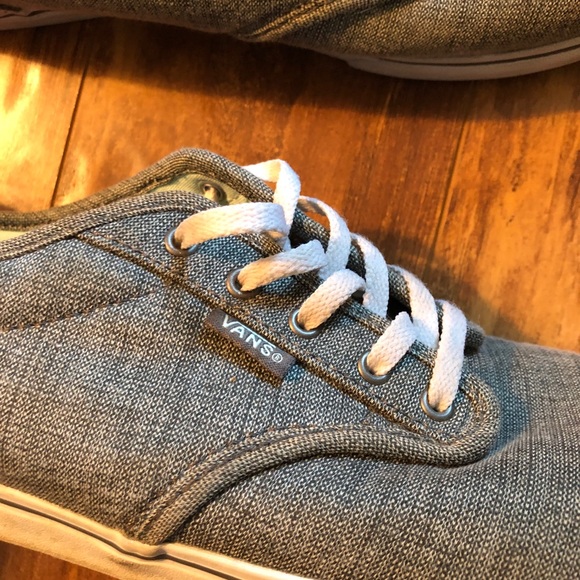 Women’s sneakers - Picture 3 of 4